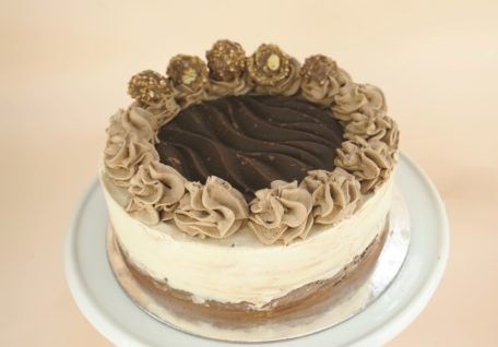 Italian Hazelnut Gelato Cake